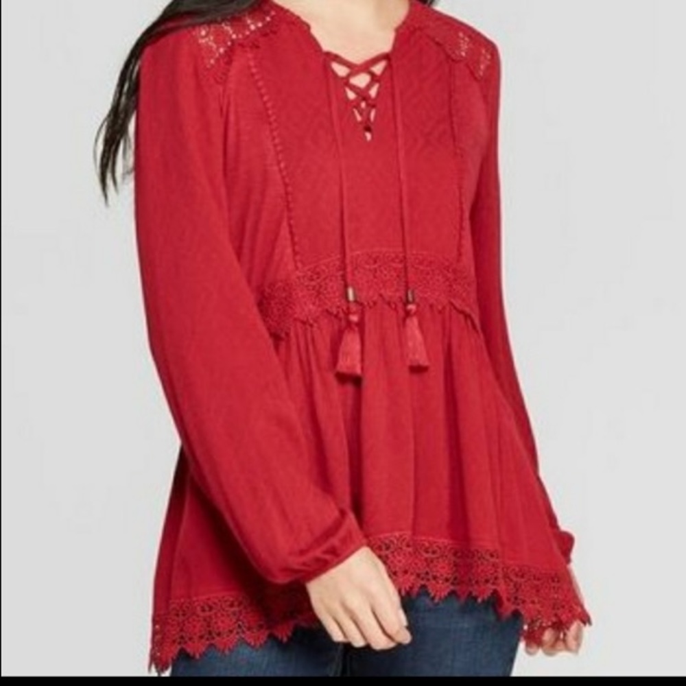 Knox Rose Red Long Sleeve Lace-Up Neck Top Medium
